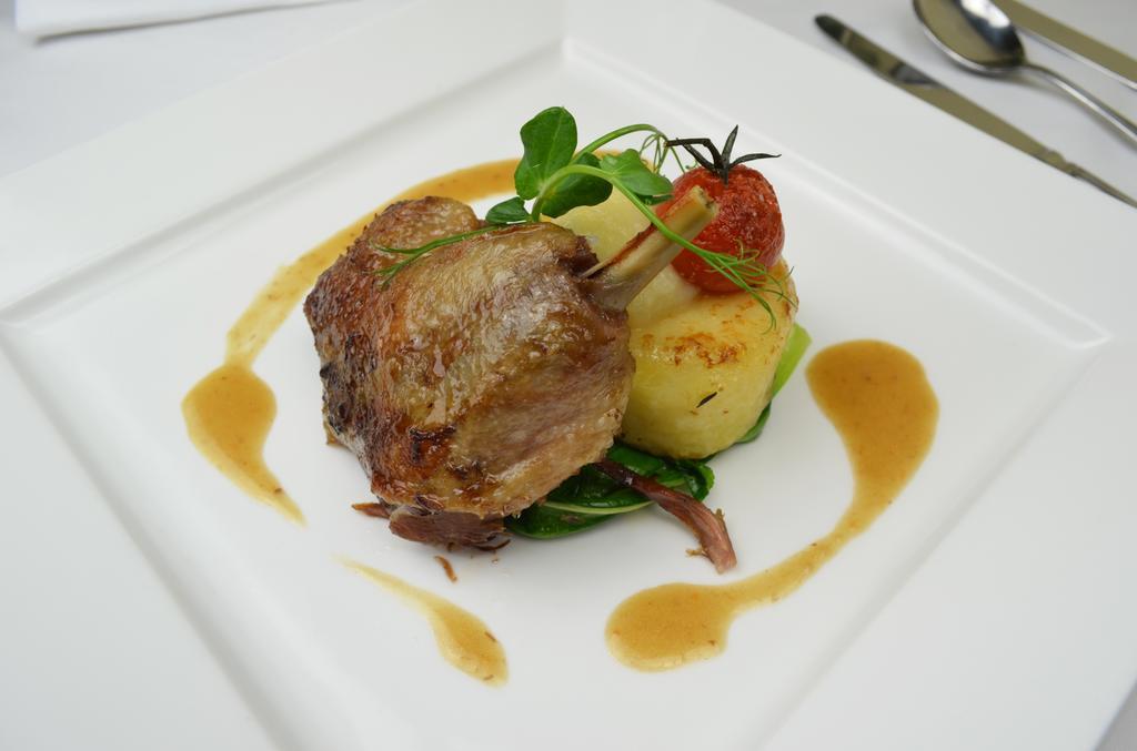 Bedford Hotel 리탬 세인트 앤스 외부 사진
