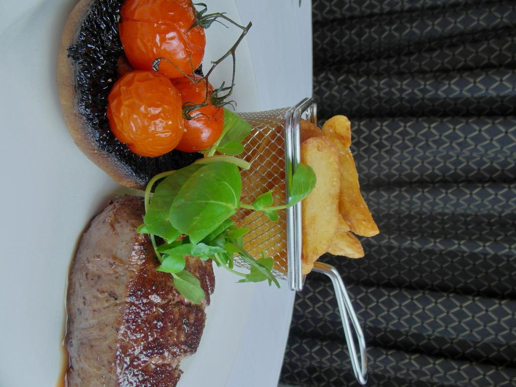 Bedford Hotel 리탬 세인트 앤스 외부 사진