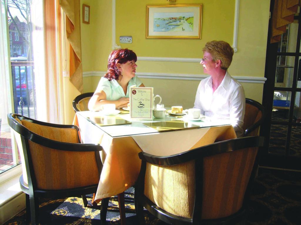 Bedford Hotel 리탬 세인트 앤스 외부 사진