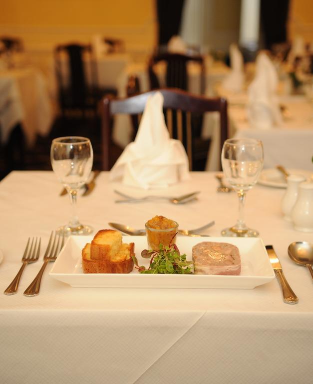 Bedford Hotel 리탬 세인트 앤스 외부 사진