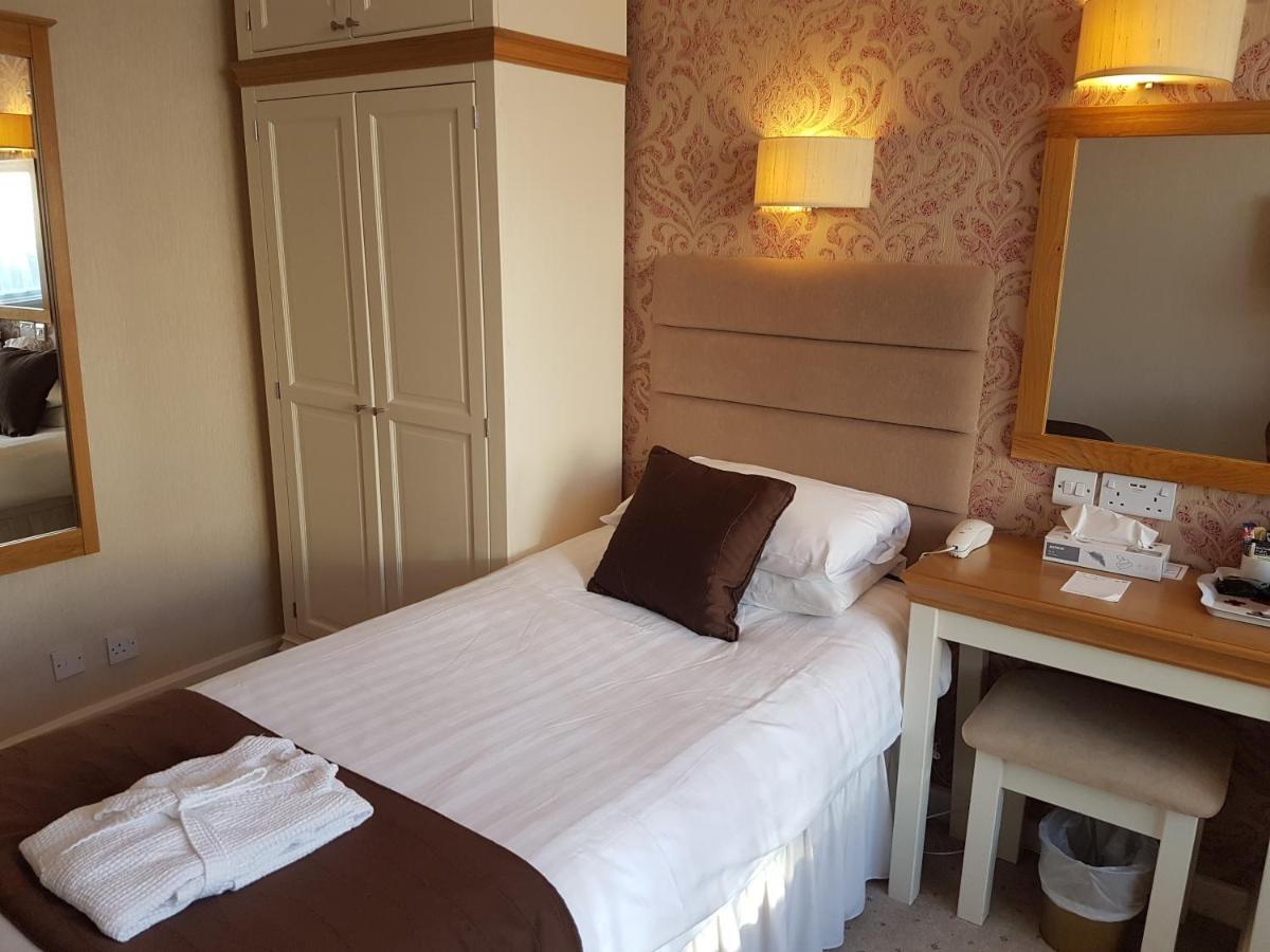 Bedford Hotel 리탬 세인트 앤스 외부 사진