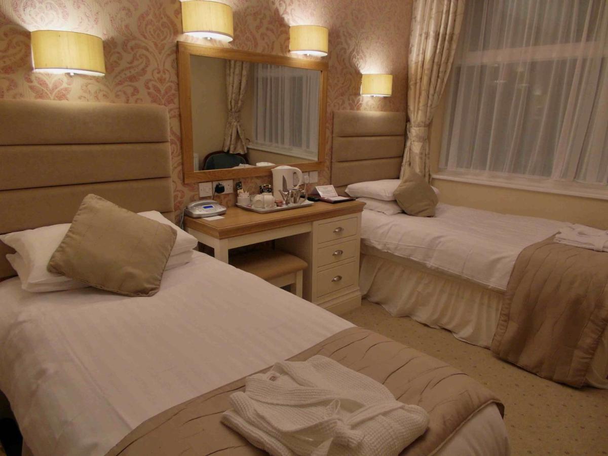 Bedford Hotel 리탬 세인트 앤스 외부 사진